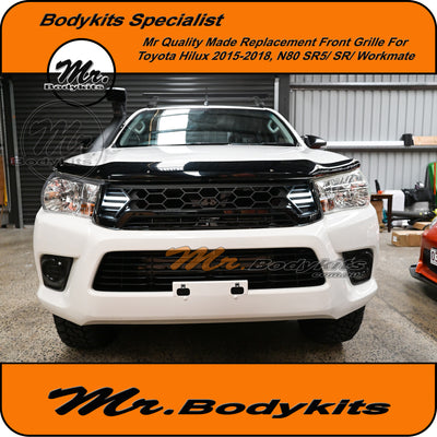 Toyota Hilux 2015-2018 Front Grille with LEDs | SR/SR5/Workmate | Gloss Black Painted